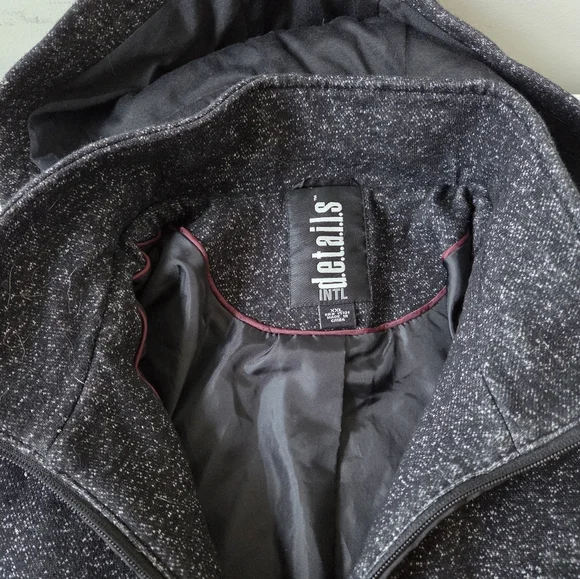 Jacket - Picture 3 of 6